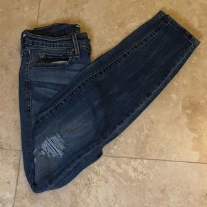 Denizen from Levi’s.Ripped Ankle Jegging.